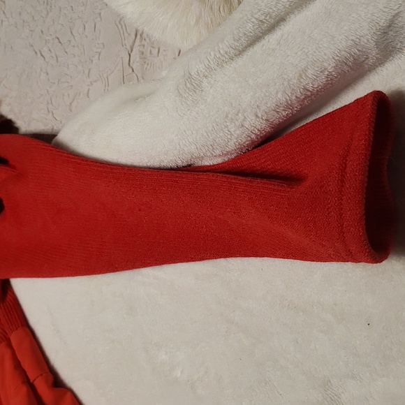 Red A lined dress - Picture 3 of 16